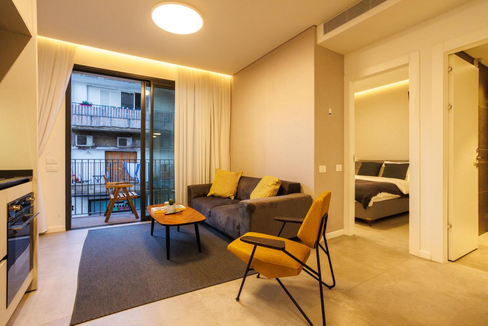 Herzl Luxury Hotel By Nimizz Tel Aviv Exterior photo