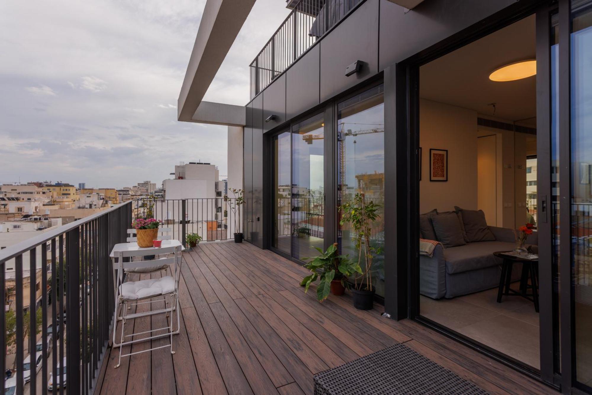 Herzl Luxury Hotel By Nimizz Tel Aviv Exterior photo